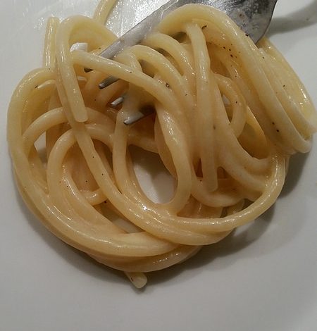 Spaghetti cacio e pepe