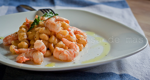 Gnocchi di semola. Strangulaprievete, in napoletano