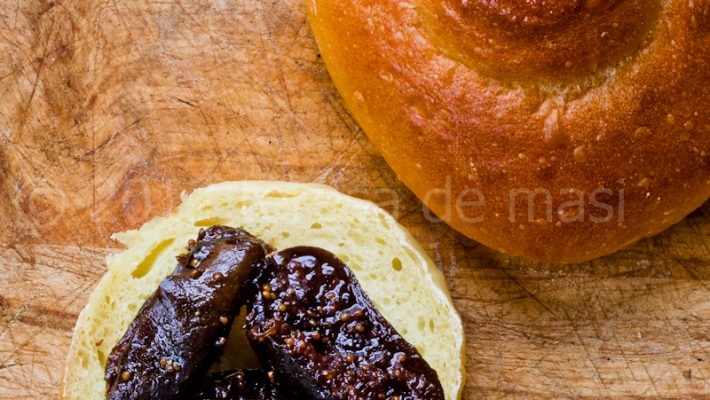 Brioche cacio pepe e zafferano