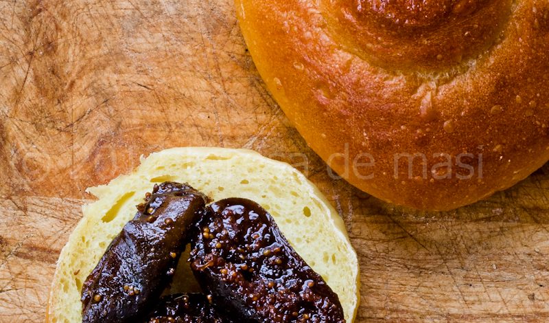 Brioche cacio pepe e zafferano