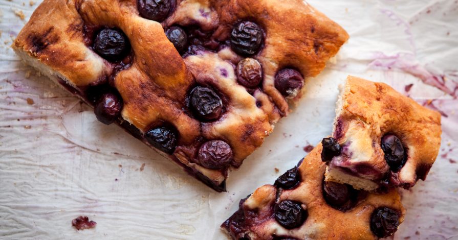 focaccia all'uva fragola