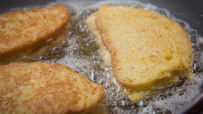 La ricetta originale della mozzarella in carrozza? E' senza pan carrè, con pane *vero*